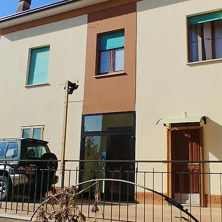 לינה וארוחת בוקר Itala