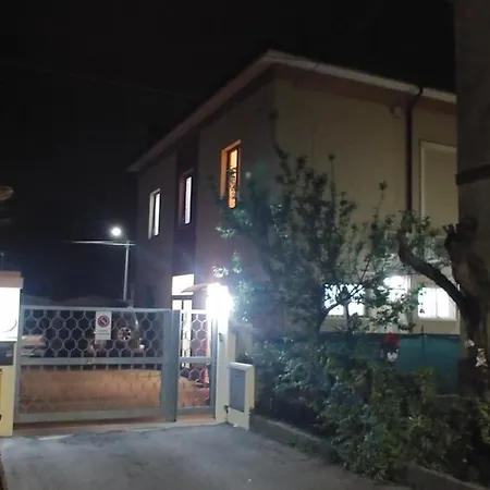 לינה וארוחת בוקר Itala רקאנטי